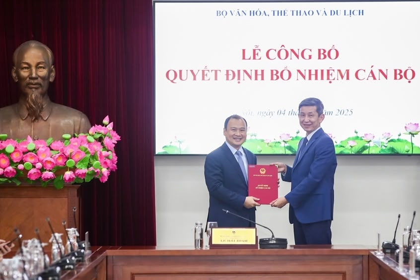Lanh dao Cuc The duc The thao