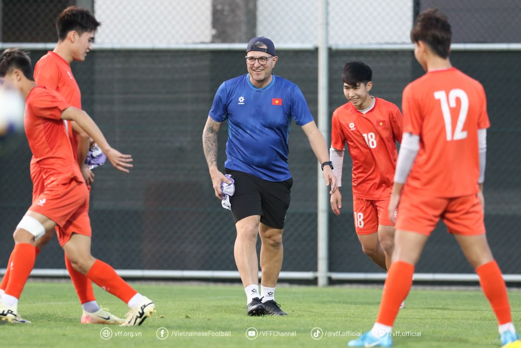 dT U17 Viet Nam san sang cho tran ra quan gap U17 Australia