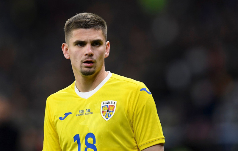 tieu-su-Razvan-Marin