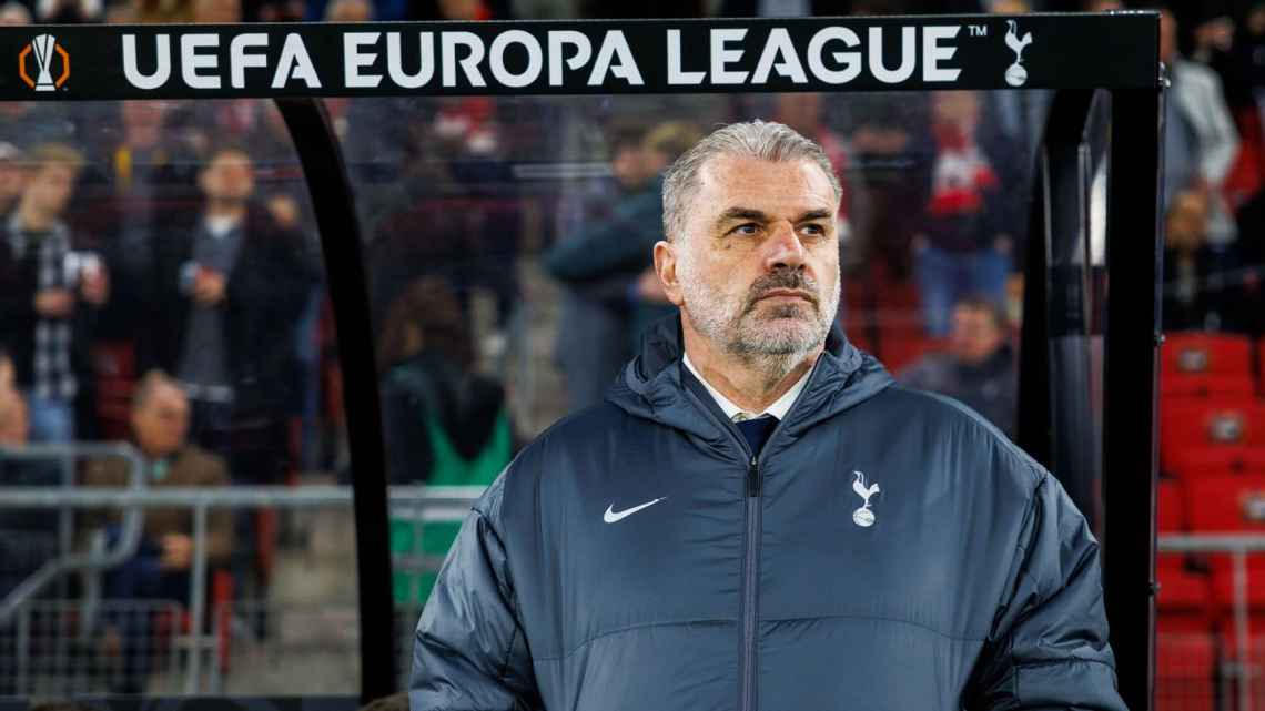 HLV Postecoglou Thần may mắn rời bỏ Tottenham 1