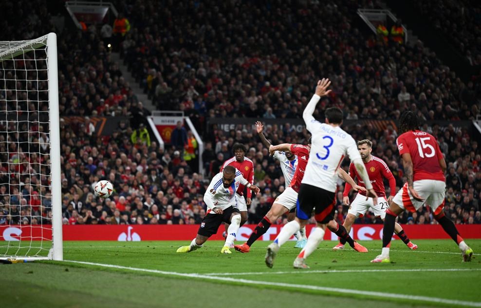 manchester_united_v_olympique_ly (1)