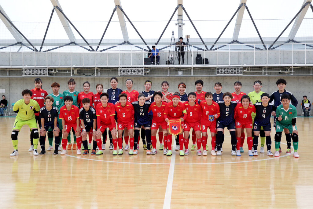 ĐT futsal nữ Việt Nam chưa thể gây bất ngờ trước đối thủ top 10 thế giới 1