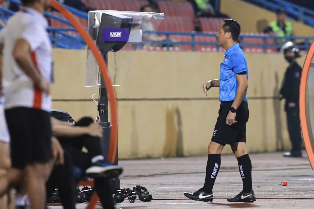 trong tai Nguyen Viet Duan