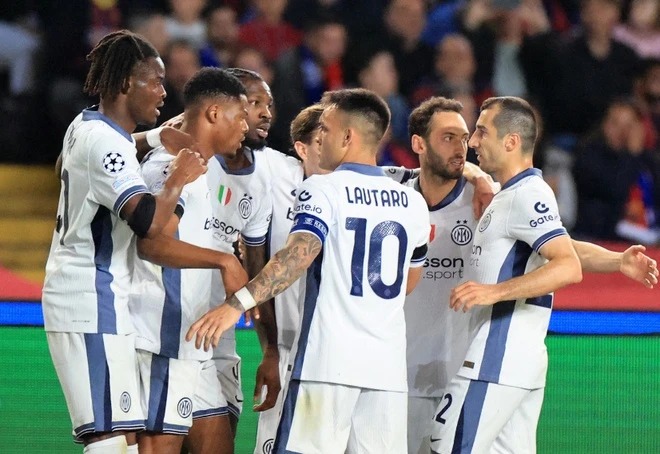 2025_04_30T193315Z_1148659874_UP