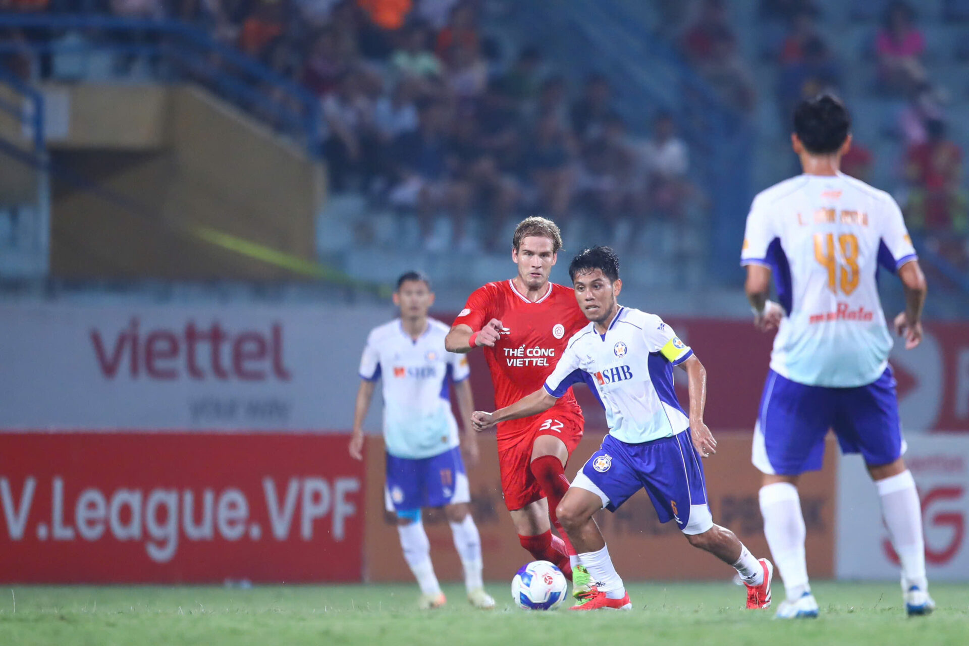 Đua trụ hạng VLeague 202425 Căng thẳng ở vị trí áp chót 1