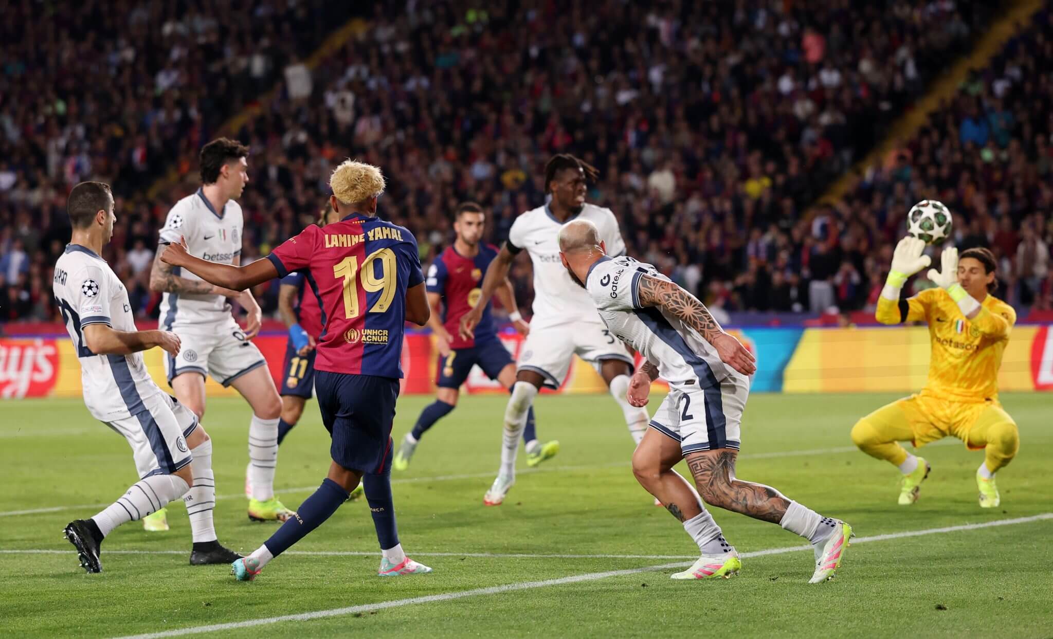 Giới chuyên môn Về mặt kĩ thuật, Yamal gần như không còn gì để cải thiện! 1 Giới chuyên môn Về mặt kĩ thuật, Yamal gần như không còn gì để cải thiện! 1