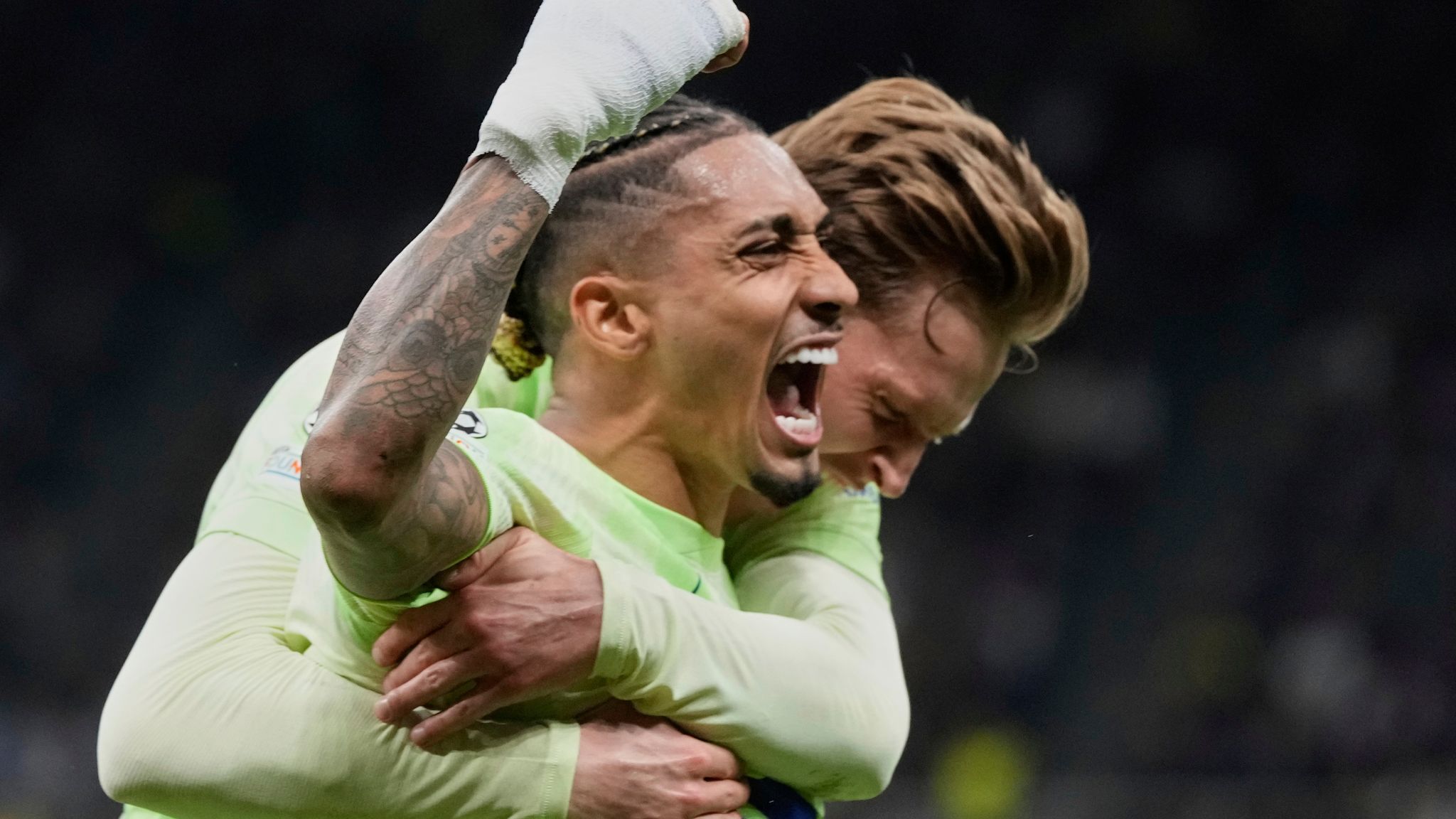 Barcelona Khi phía trước vẫn là bầu trời 1 Barcelona Khi phía trước vẫn là bầu trời 1