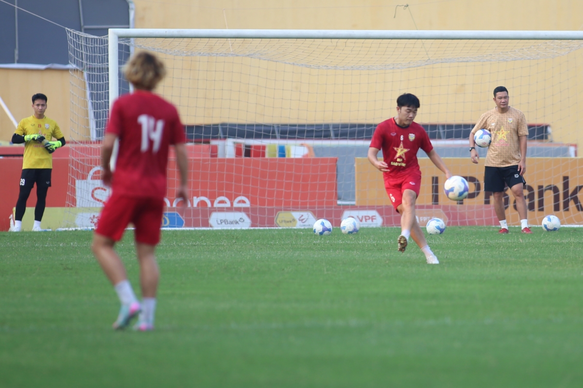 Hà Tĩnh nhận tổn thất trước thềm chạm trán CLB CAHN 5 Hà Tĩnh nhận tổn thất trước thềm chạm trán CLB CAHN 5