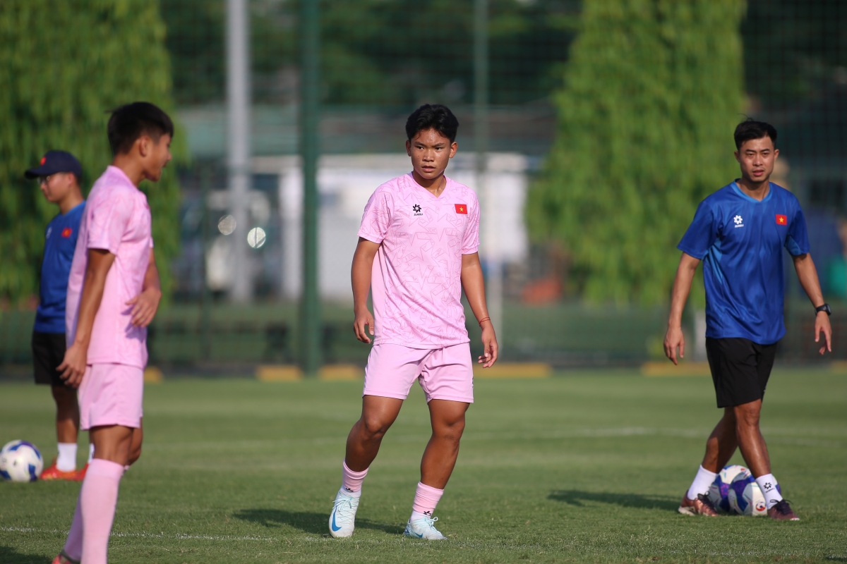 Tuyển U16 Việt Nam gấp rút luyện tập 7 Tuyển U16 Việt Nam gấp rút luyện tập 7