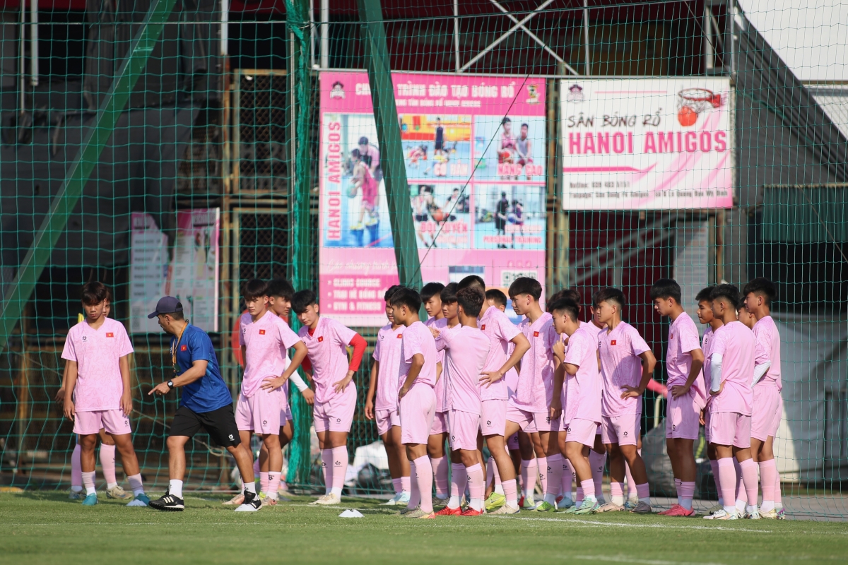 Tuyển U16 Việt Nam gấp rút luyện tập 1 Tuyển U16 Việt Nam gấp rút luyện tập 1