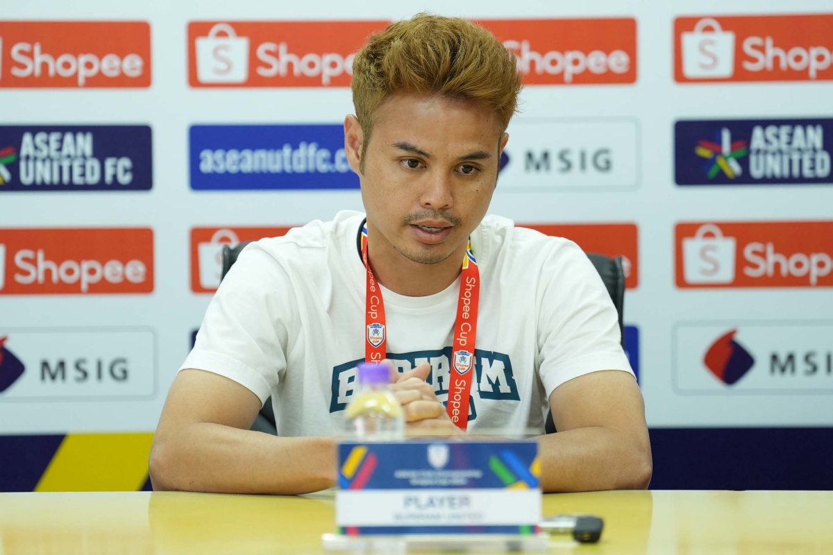 Theerathon Bunmathan chia sẻ trước trận chung kết lượt đi Shopee Cup CAHN vs Buriram Theerathon Bunmathan chia se truoc tran chung ket luot di Shopee Cup CAHN vs Buriram