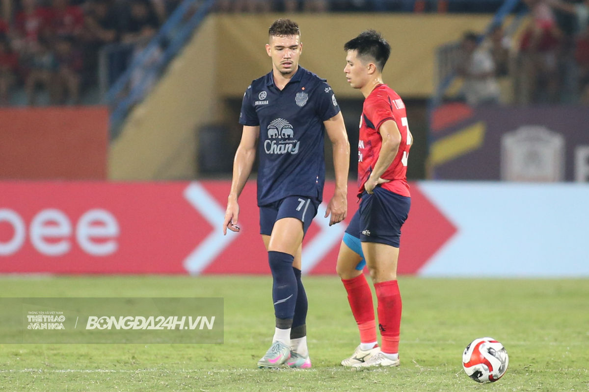 CAHN vs Buriram Kịch tính, quyết liệt và không thiếu tiểu xảo! 9