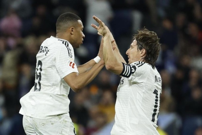 Real bình thường, nhưng Mbappe phi thường 1