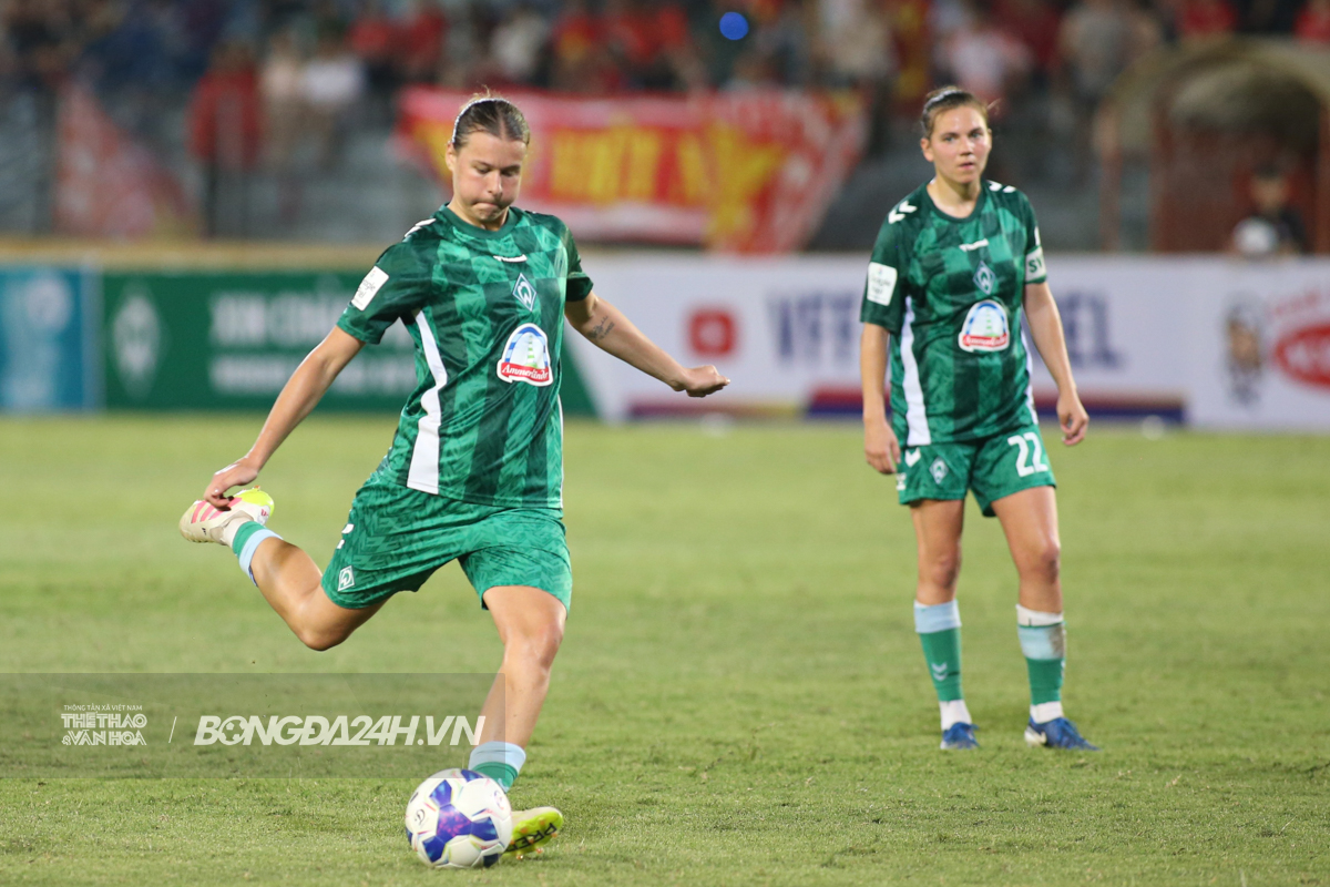 Trận thua Bremen chỉ ra điểm cần cải thiện của ĐT nữ Việt Nam 5