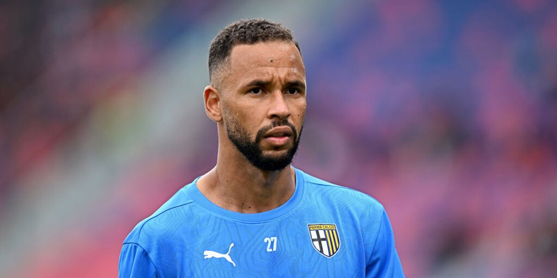 Tiểu sử cầu thủ Hernani Tiểu sử cầu thủ Hernani