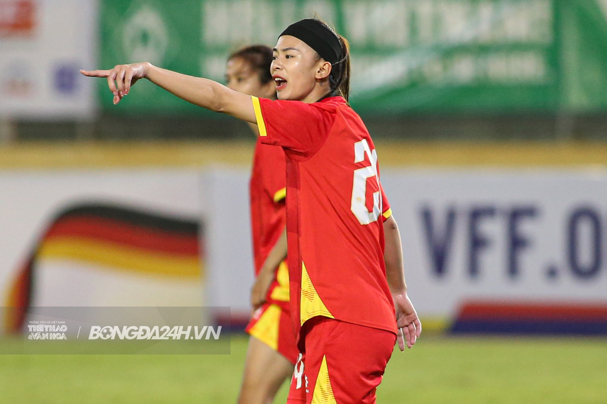 Trận thua Bremen chỉ ra điểm cần cải thiện của ĐT nữ Việt Nam 7