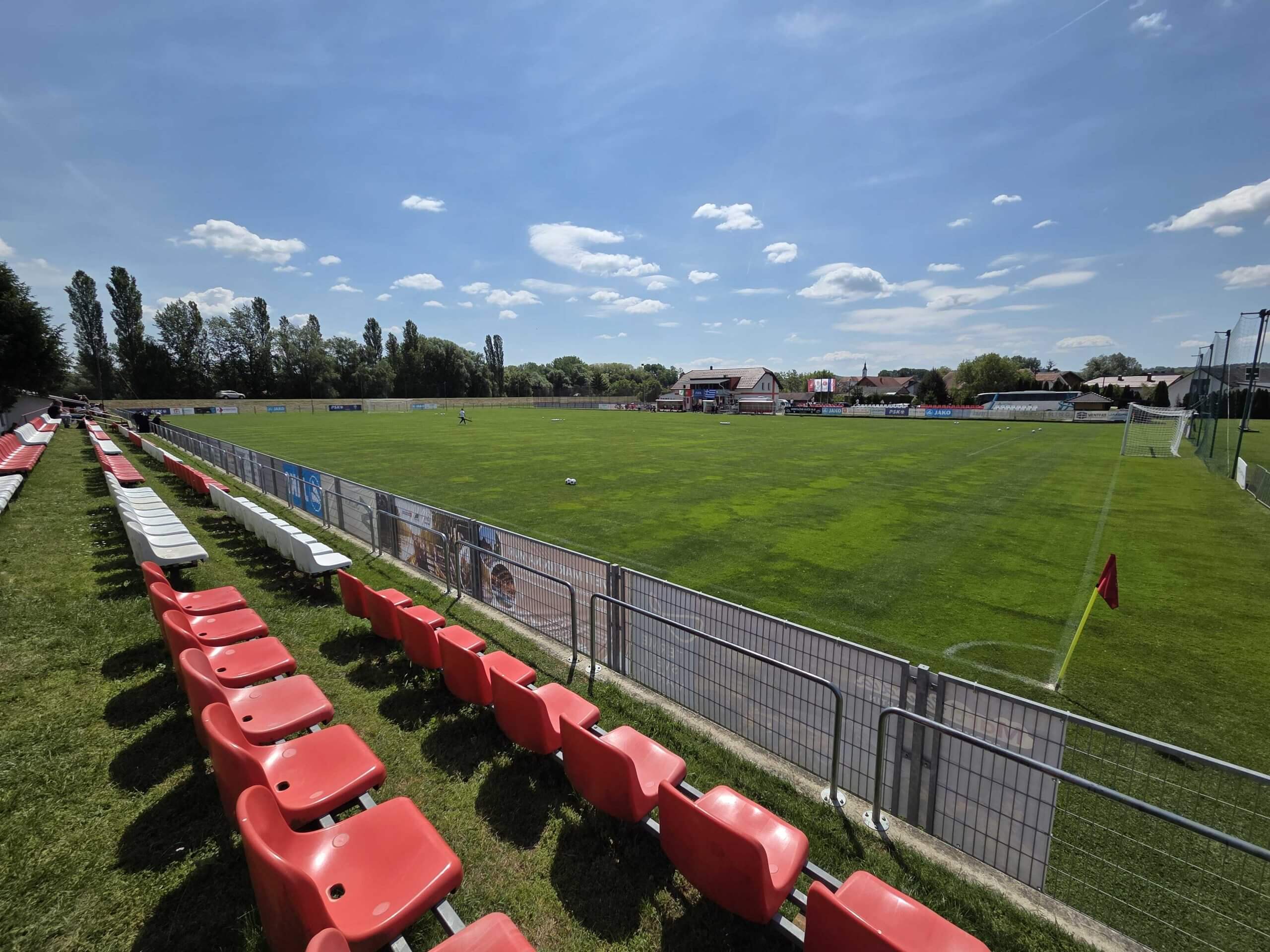 Ký sự Đi xem Cristiano Ronaldo Junior lên ngôi vô địch ở Croatia 4 Ký sự Đi xem Cristiano Ronaldo Junior lên ngôi vô địch ở Croatia 4