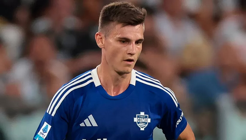 tieu su Yannik Engelhardt