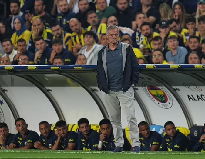 Jose Mourinho Thời oanh liệt nay còn đâu 4 Jose Mourinho Thời oanh liệt nay còn đâu 4