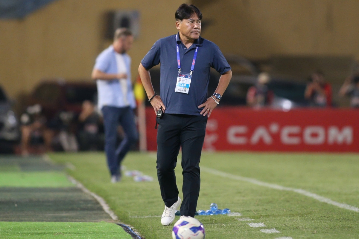 Thắng derby, HLV Hà Nội chúc học trò may mắn trước Man United 1