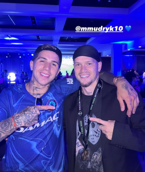 Dàn sao Chelsea ăn mừng chức vô địch Conference League đến 4 giờ sáng 6