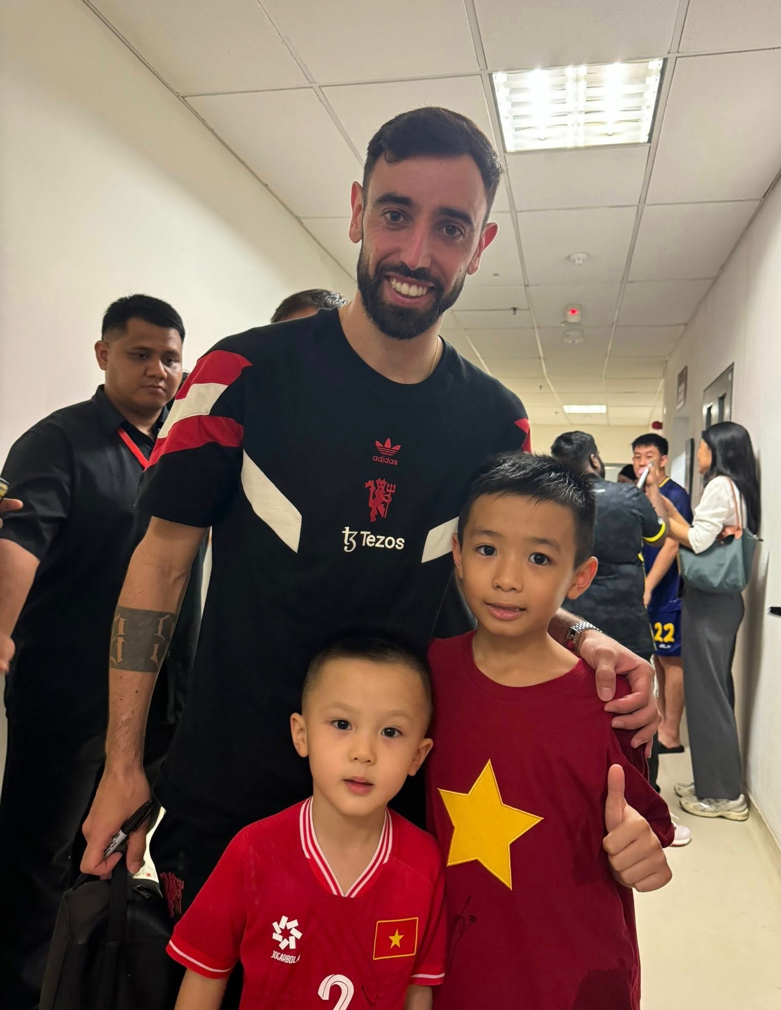 4 tuyển thủ Việt Nam vui mừng đăng ảnh với dàn sao Man United 7 4 tuyển thủ Việt Nam vui mừng đăng ảnh với dàn sao Man United 7