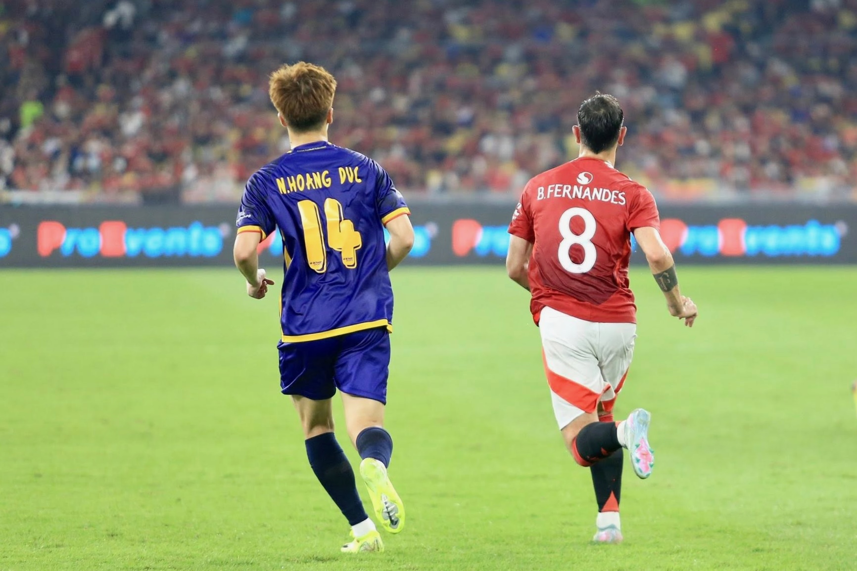 4 tuyển thủ Việt Nam vui mừng đăng ảnh với dàn sao Man United 4 4 tuyển thủ Việt Nam vui mừng đăng ảnh với dàn sao Man United 4