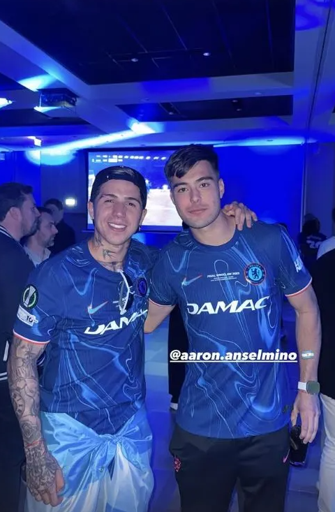 Dàn sao Chelsea ăn mừng chức vô địch Conference League đến 4 giờ sáng 2