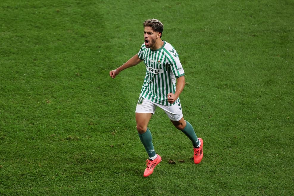 real_betis_balompie_v_chelsea_fc