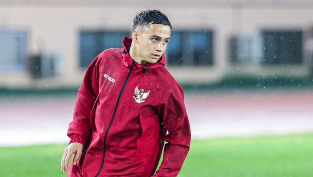 Indonesia gọi em trai sao Man City đấu Việt Nam 2