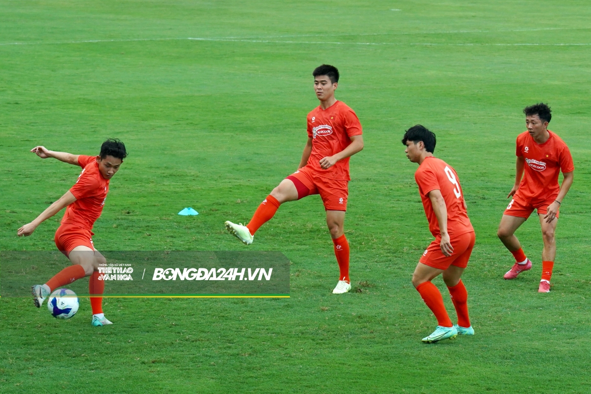 Công Phượng đặt mục tiêu cao trong lần trở lại ĐT Việt Nam 2 Công Phượng đặt mục tiêu cao trong lần trở lại ĐT Việt Nam 2