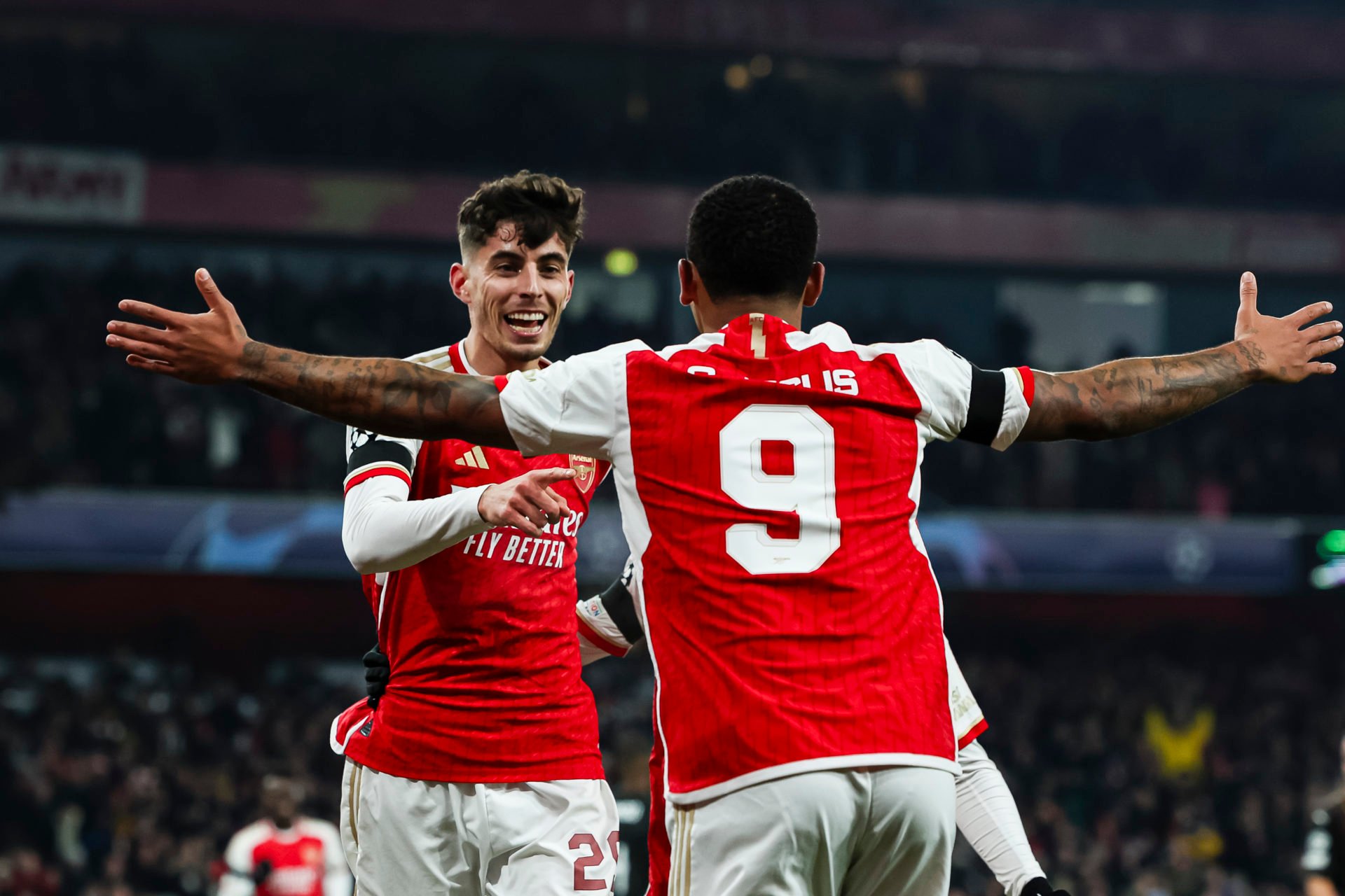 Victor Gyokeres hay Benjamin Sesko Canh bạc quyết định mùa giải 202526 của Arsenal 1 Victor Gyokeres hay Benjamin Sesko Canh bạc quyết định mùa giải 202526 của Arsenal 1