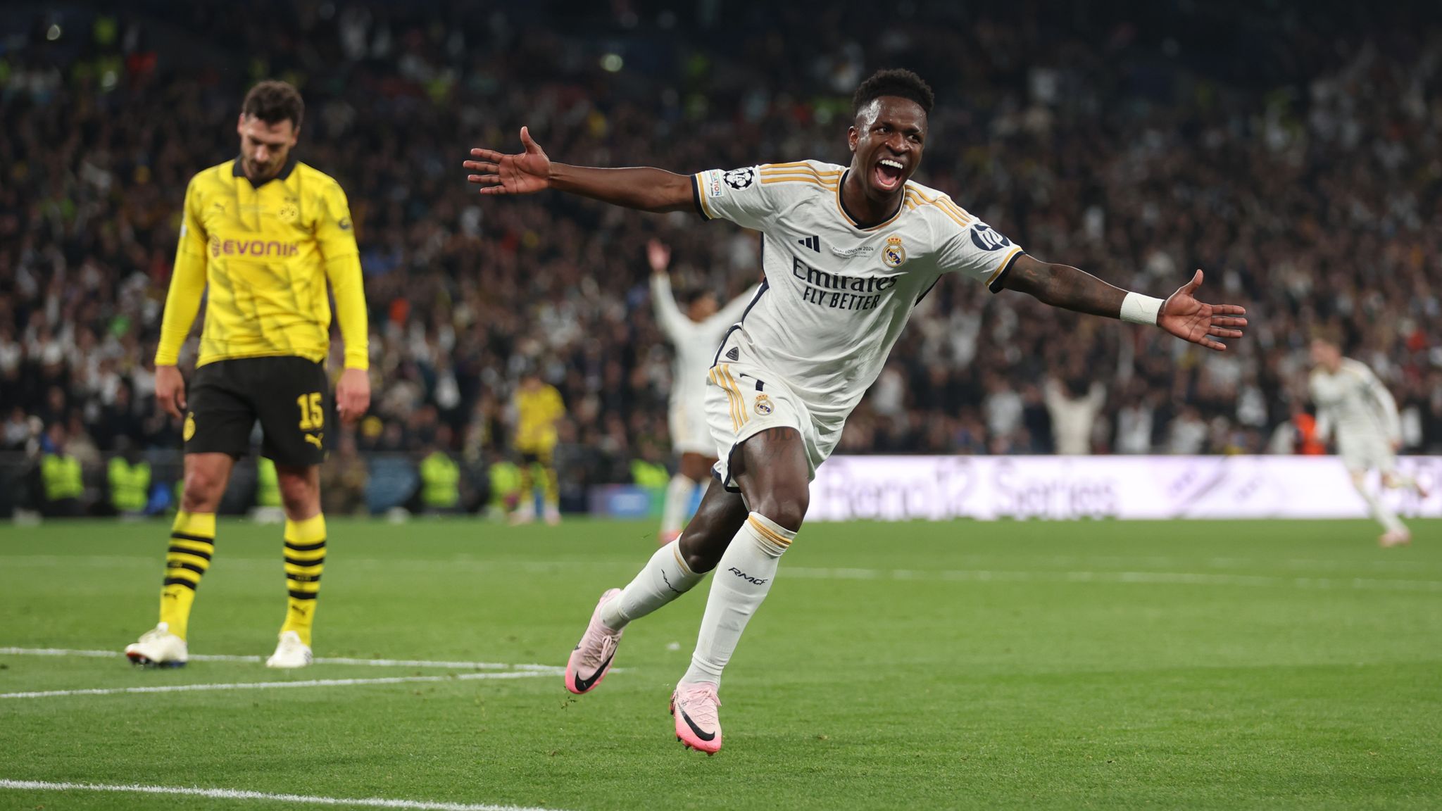 Real Madrid 202425 Từ “bom tấn” Mbappe đến mùa giải thất bại và màn chia tay HLV Ancelotti 4 Real Madrid 202425 Từ “bom tấn” Mbappe đến mùa giải thất bại và màn chia tay HLV Ancelotti 4