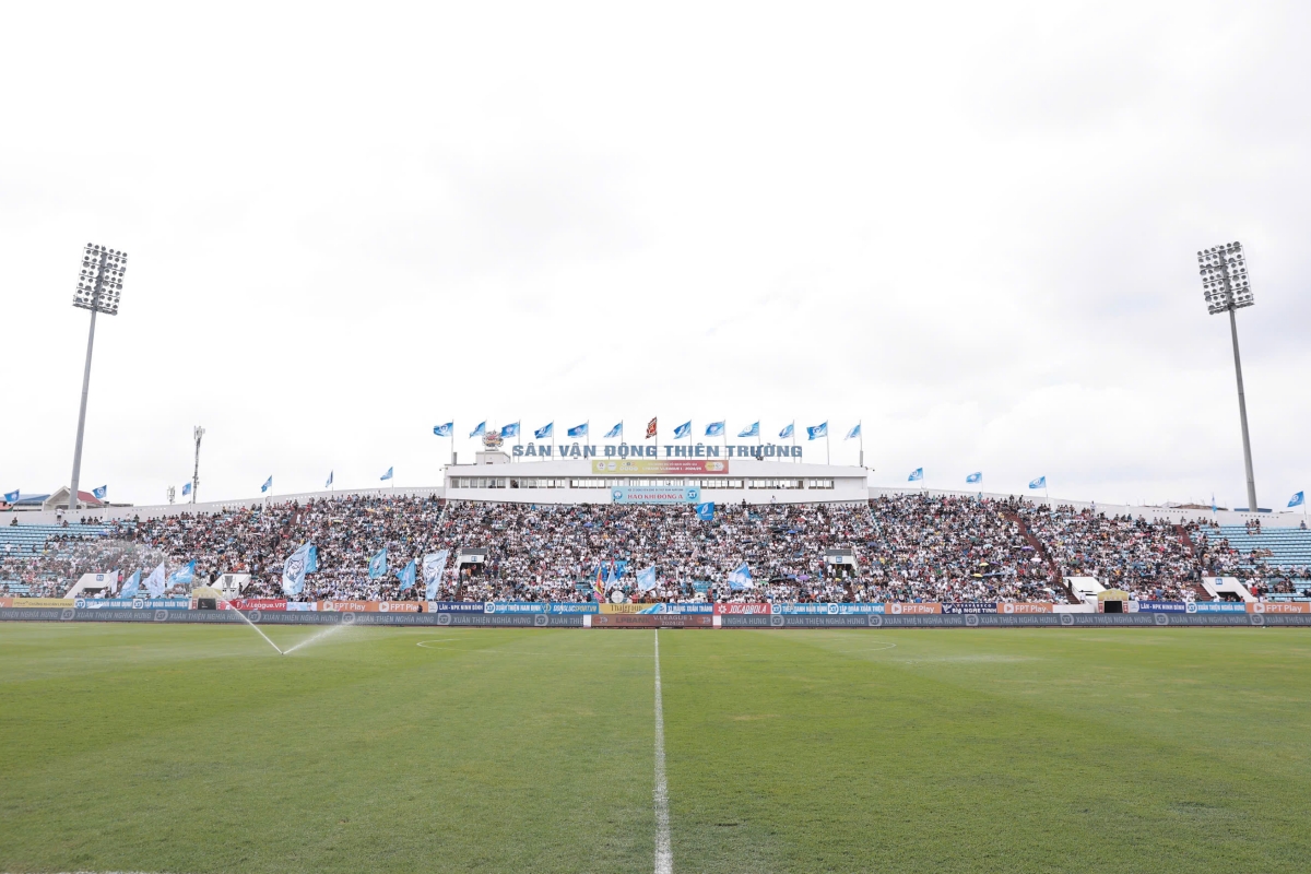 Cựu thủ môn Malaysia gọi việc chọn sân Thiên Trường là “chiêu trò” của Việt Nam 1