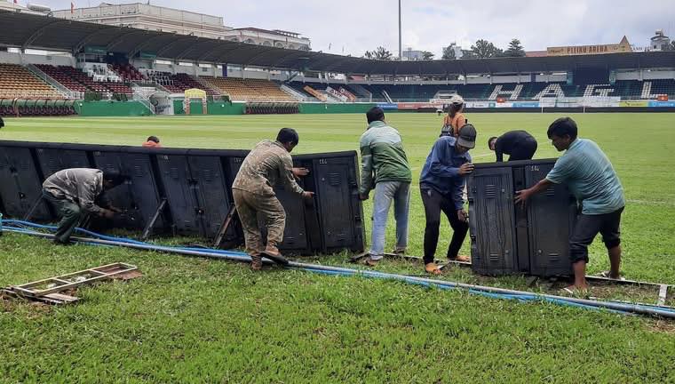 CLB HAGL trồng lại mặt cỏ sân Pleiku sau hơn nửa thế kỷ 2