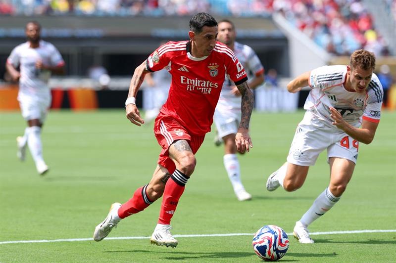Angel Di Maria Thiên thần chưa mỏi cánh 1