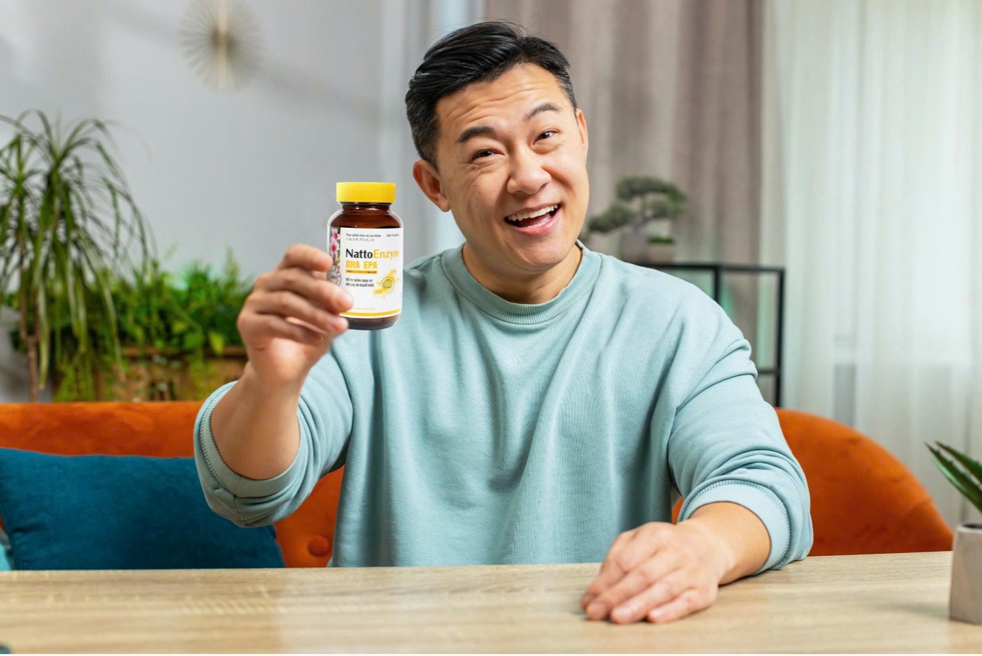 NattoEnzym DHA EPA vừa hỗ trợ làm tan cục máu dông vừa tăng tuần hoàn máu lên não
