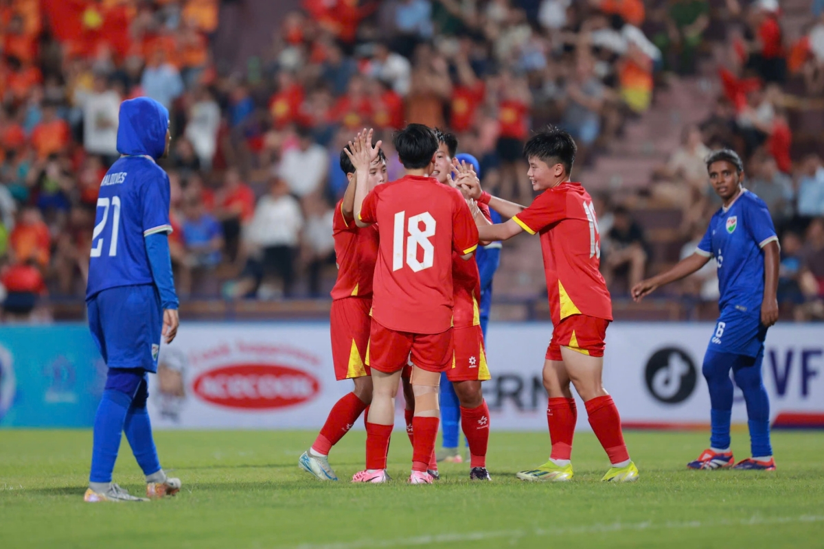 Thắng 7-0, tuyển nữ Việt Nam sẵn sàng chờ UAE 3 Thắng 7-0, tuyển nữ Việt Nam sẵn sàng chờ UAE 3