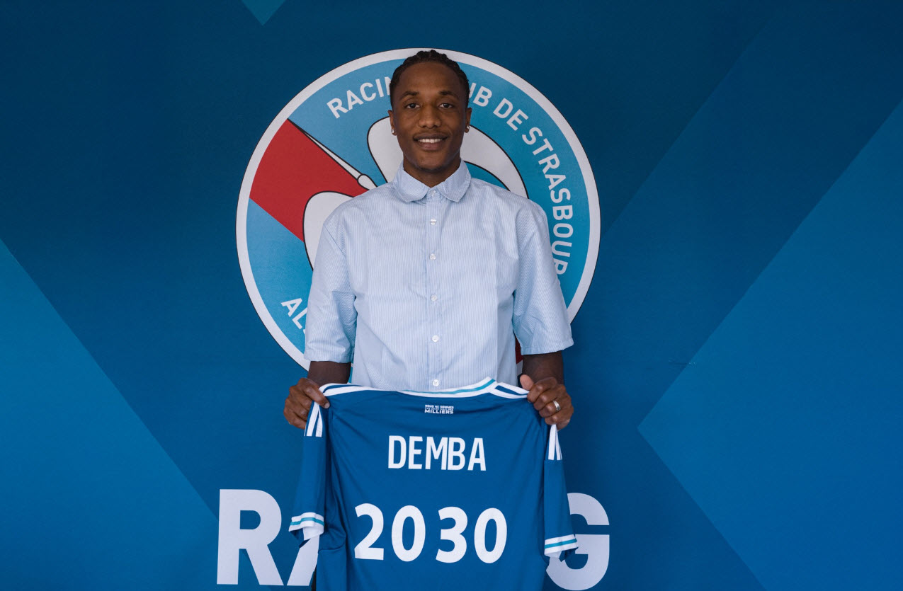 cầu thủ Pape Demba Diop cầu thủ Pape Demba Diop