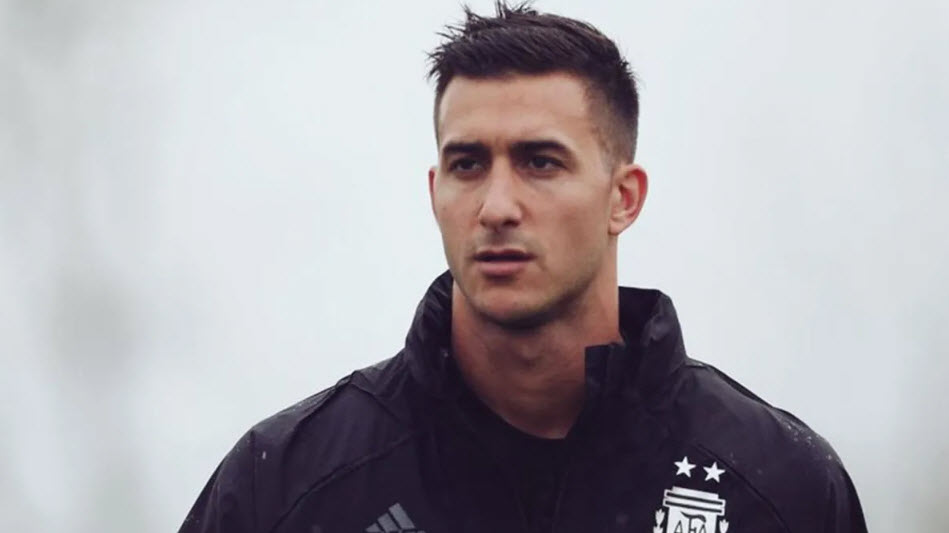 cầu thủ Juan Musso