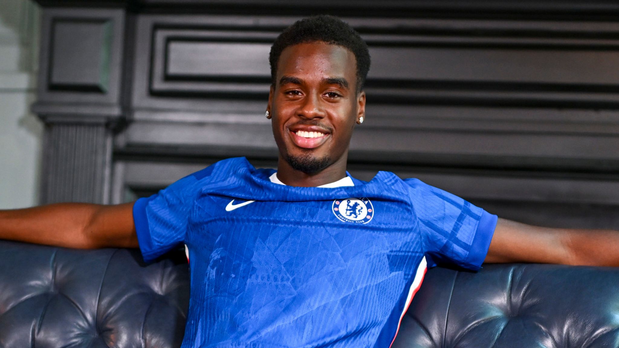 Jamie Gittens Trở lại để viết tiếp giấc mơ dang dở cùng Chelsea 1