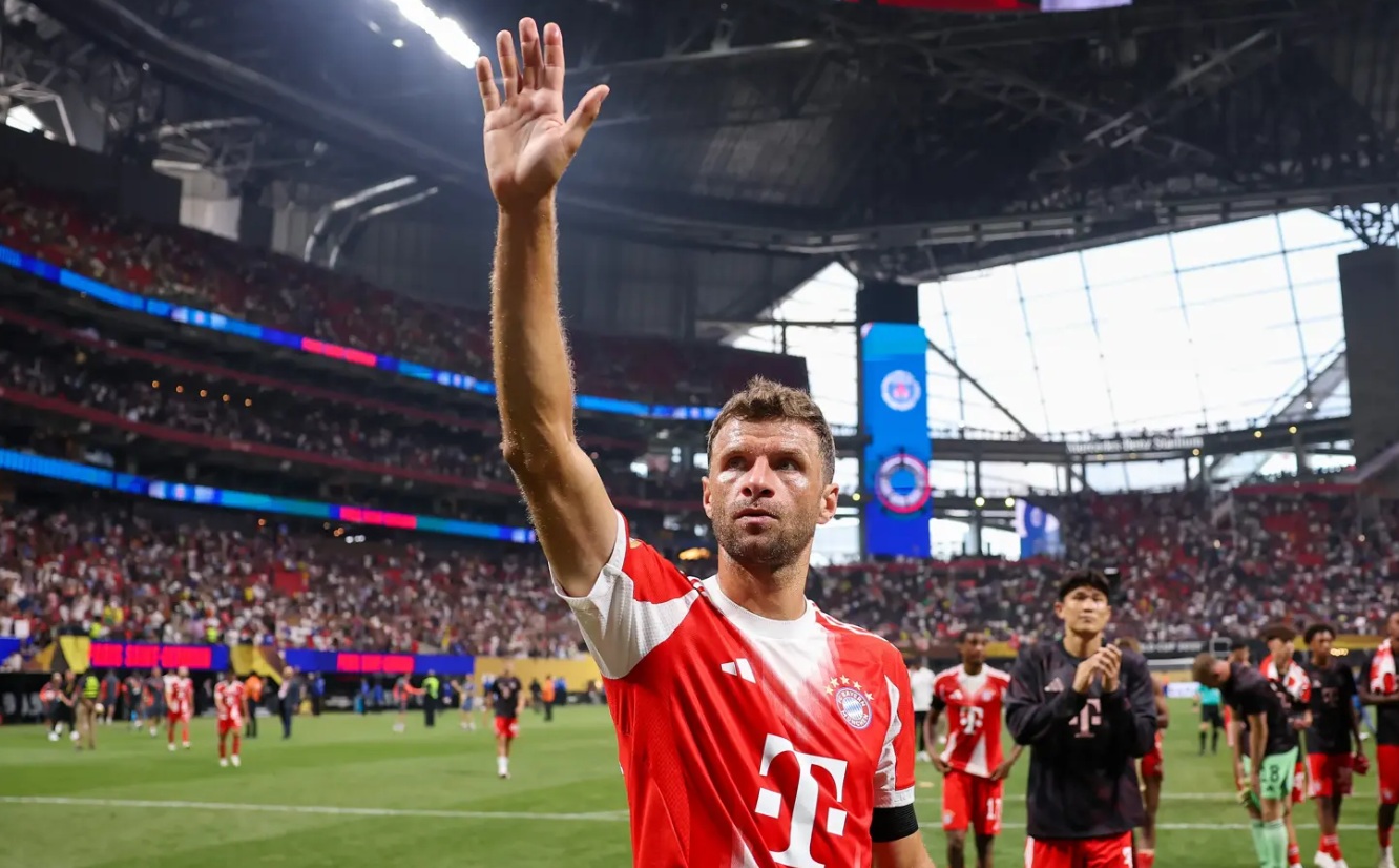 Thomas-Muller-says-goodbye