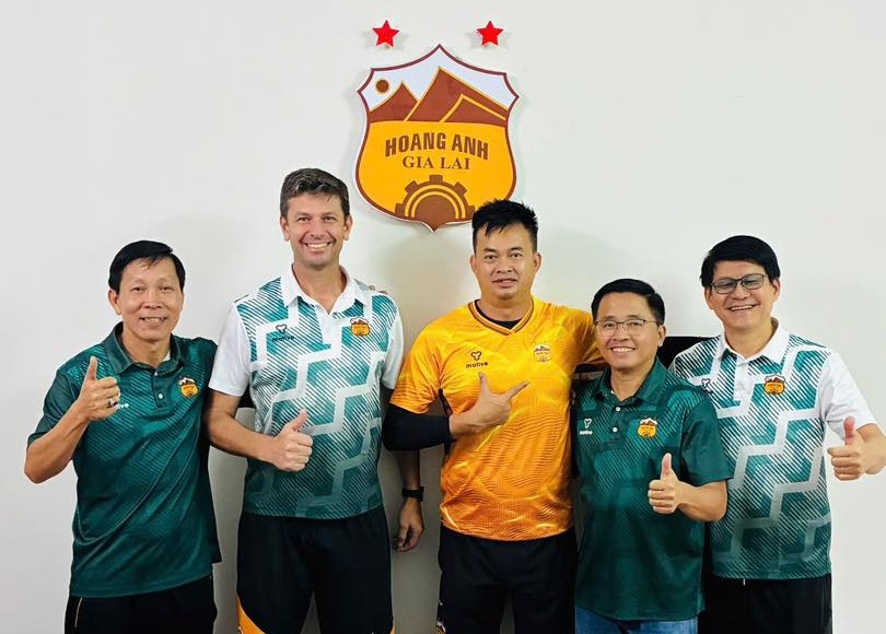 HAGL ra mat HLV Higor Felliny Cruz