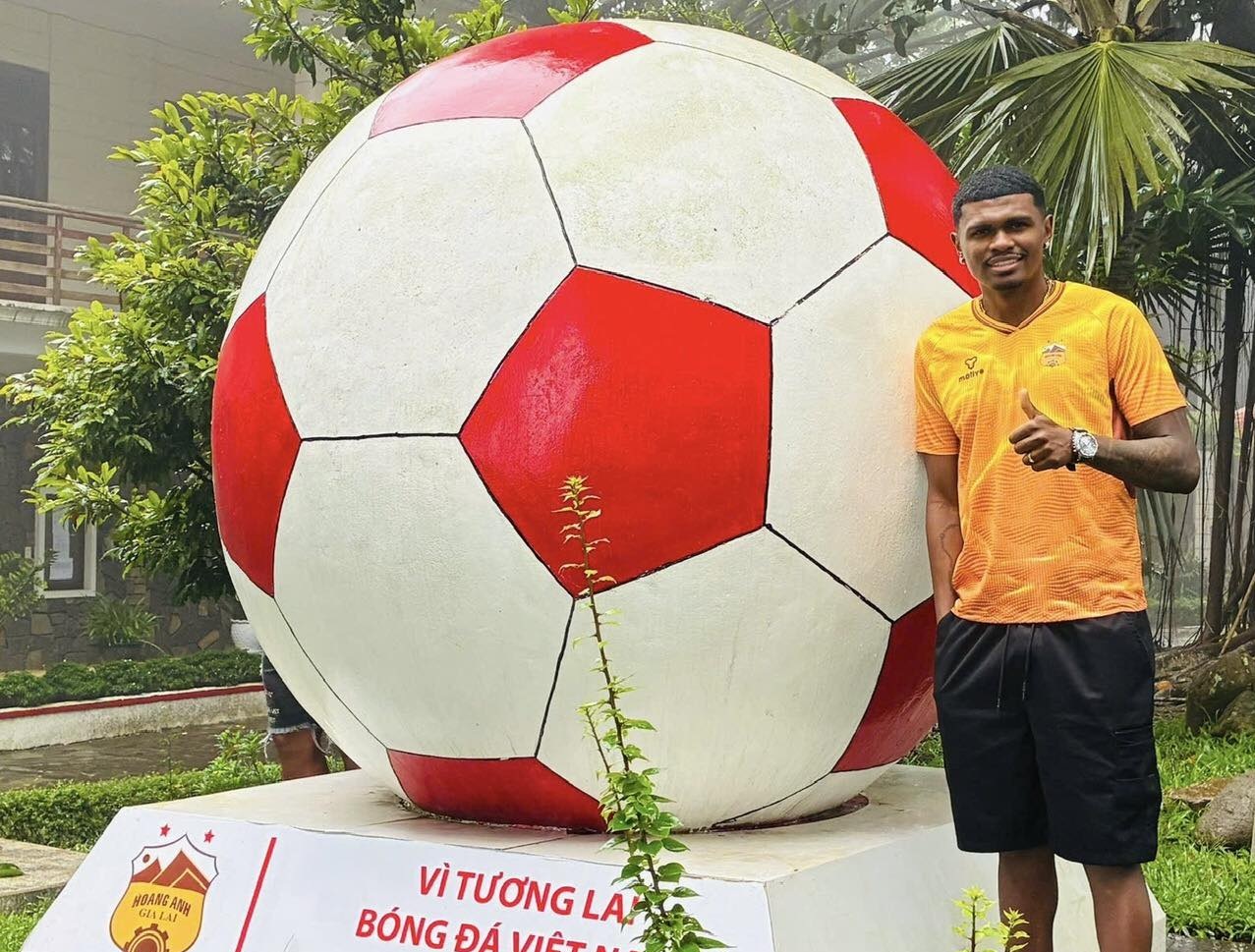 Khevin Fraga gia nhập HAGL Khevin Fraga gia nhap HAGL