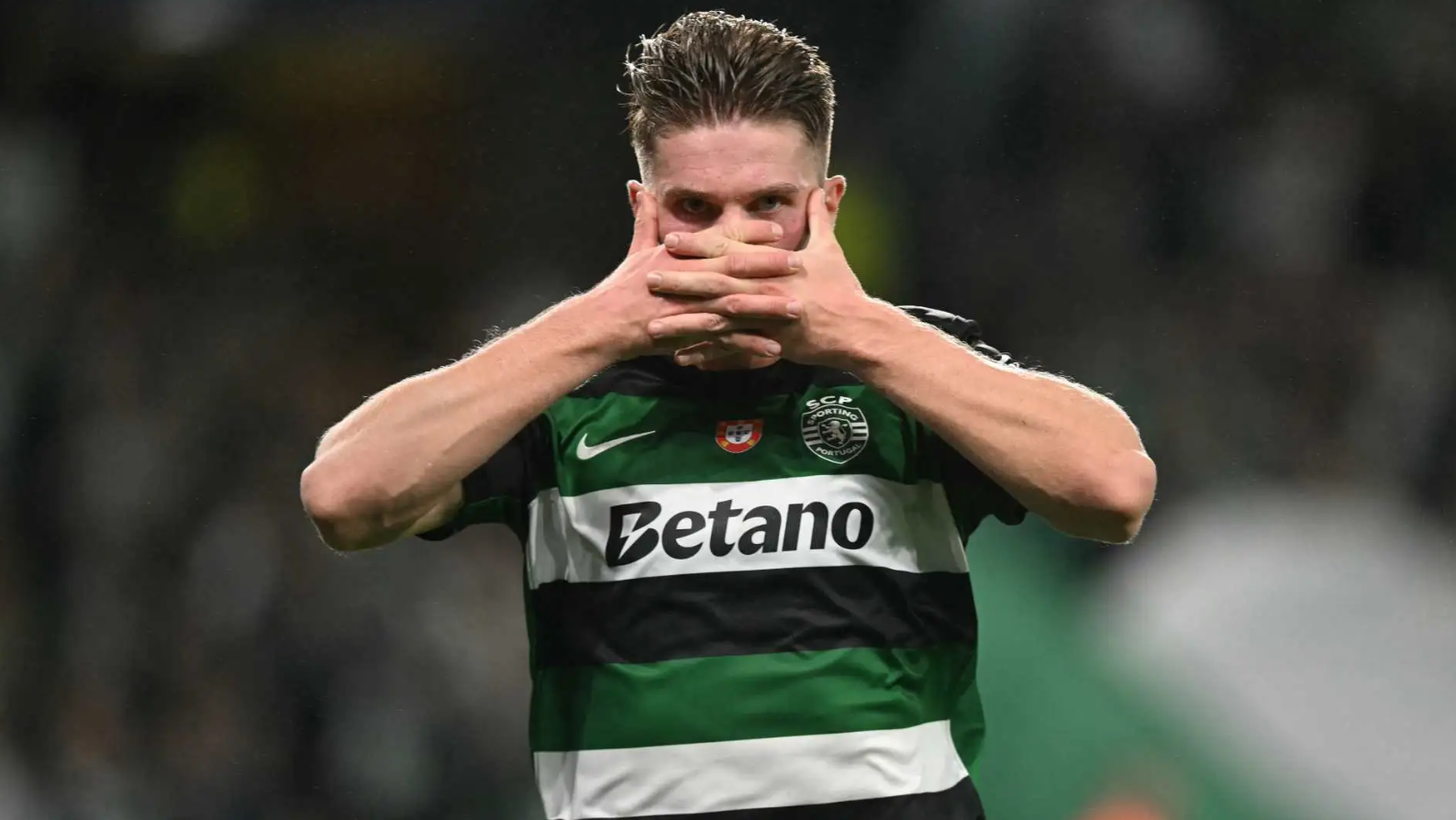 Viktor Gyokeres bỏ tập không lí do, sếp lớn Sporting đe dọa sẽ kỉ luật 1