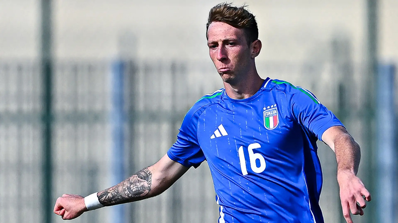 tieu su cau thu Nicolo Bertola