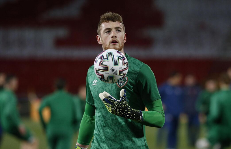 Tiểu sử cầu thủ Mark Travers