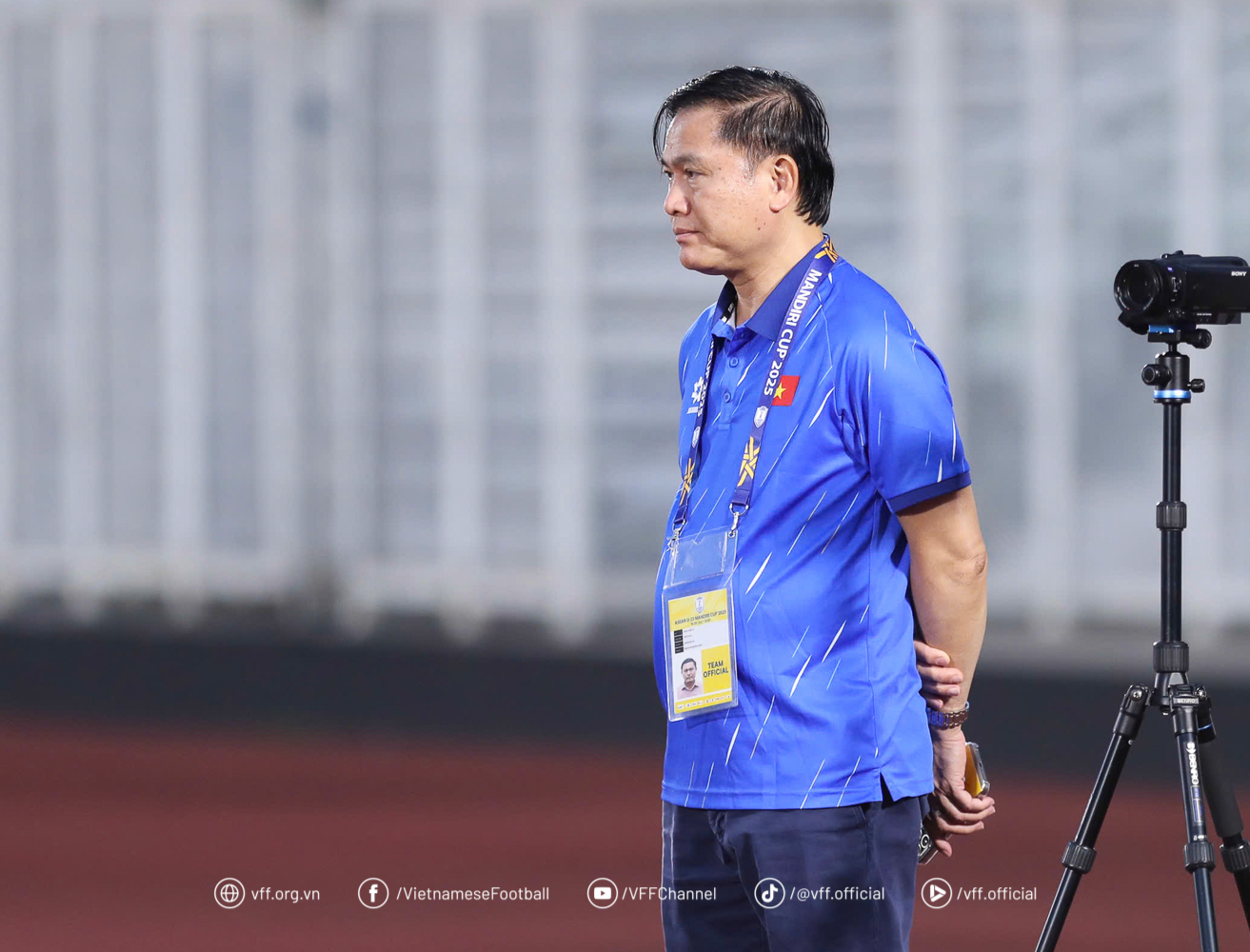 Trưởng đoàn đội tuyển U23 Việt Nam Trần Anh Tú Truong doan doi tuyen U23 Viet Nam Tran Anh Tu