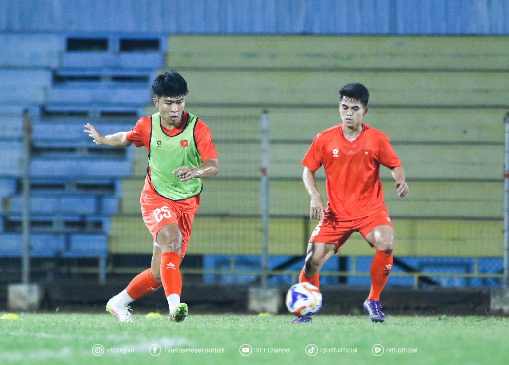 U23 Việt Nam hoàn thiện bước chuẩn bị cuối cùng trước trận gặp Lào 4 U23 Việt Nam hoàn thiện bước chuẩn bị cuối cùng trước trận gặp Lào 4