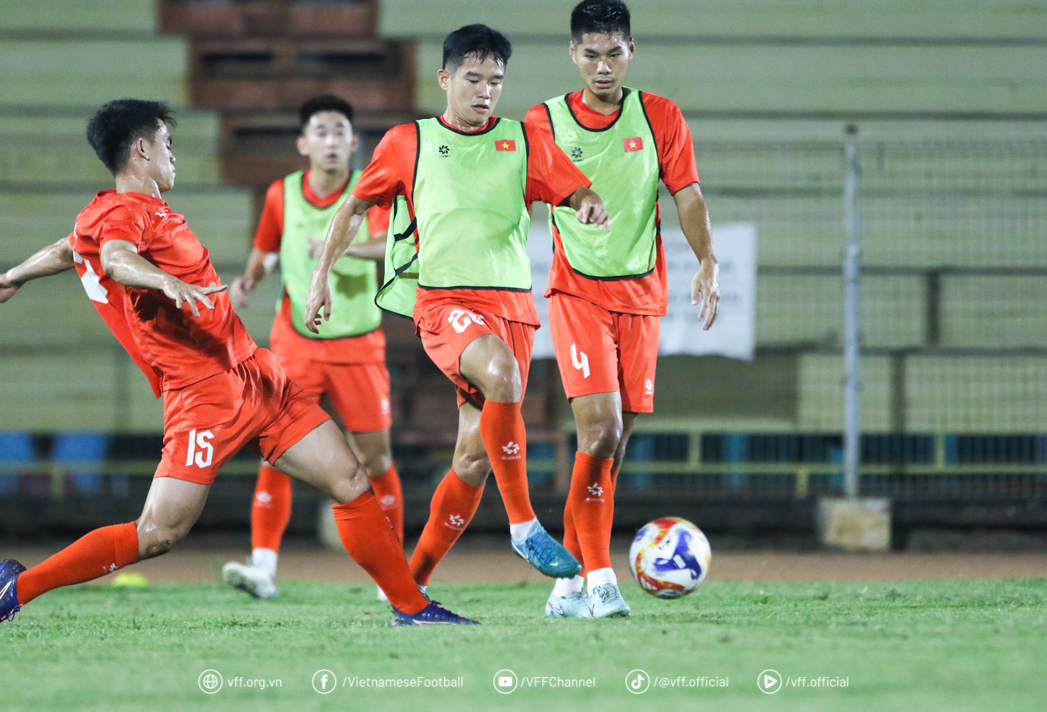 U23 Việt Nam hoàn thiện bước chuẩn bị cuối cùng trước trận gặp Lào 2 U23 Việt Nam hoàn thiện bước chuẩn bị cuối cùng trước trận gặp Lào 2